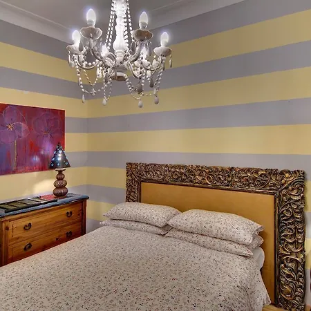 Aweshome Vatican Little Beauty Apartment Rome
