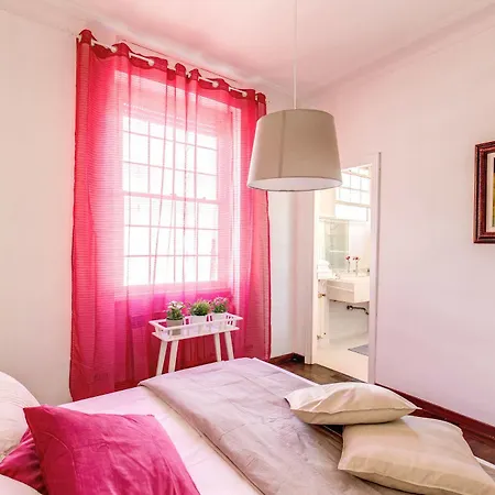 Aweshome Vatican Little Beauty Apartment *